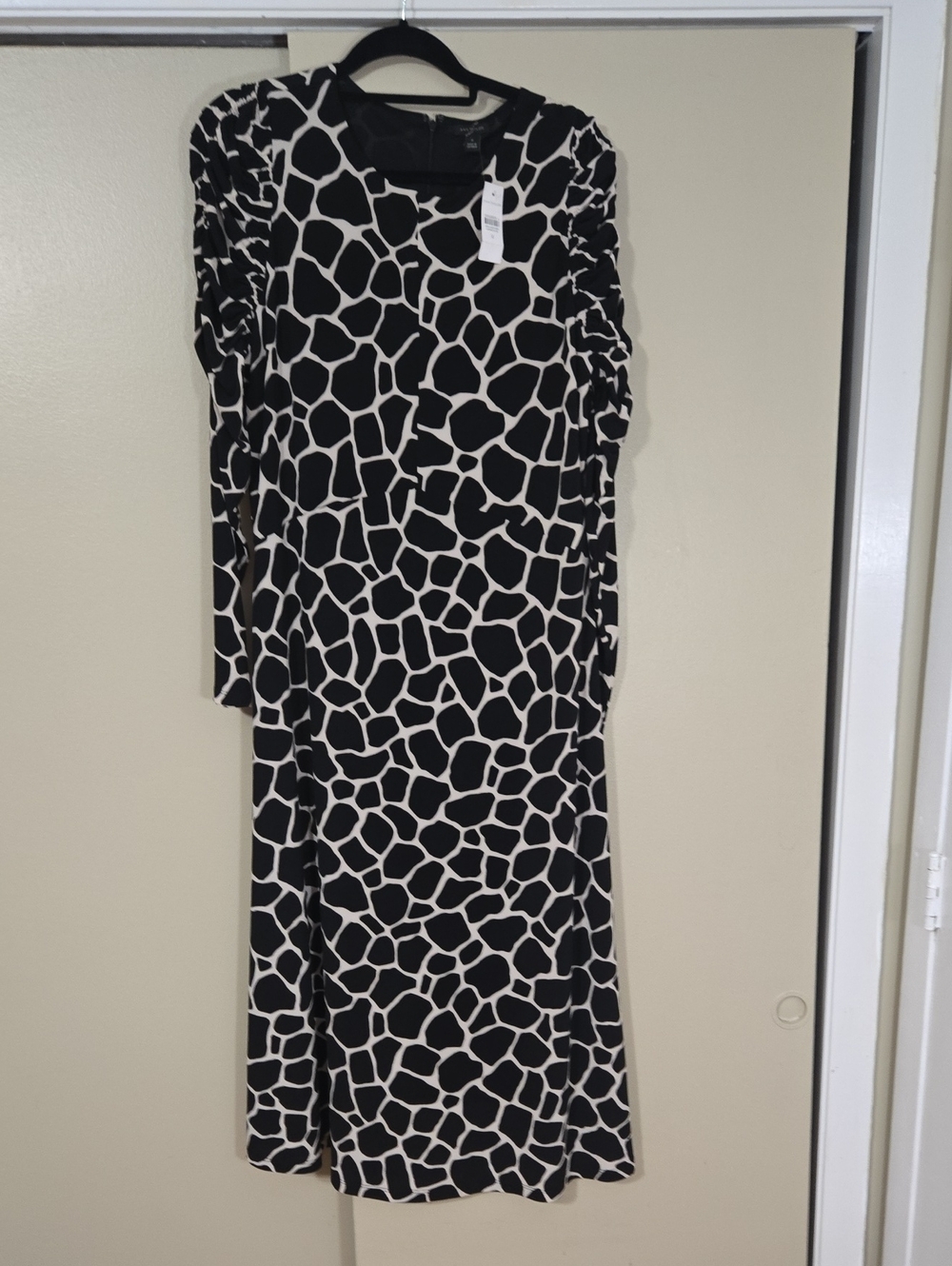 Ann Taylor Giraffe Print Midi Dress Size 12 NWT